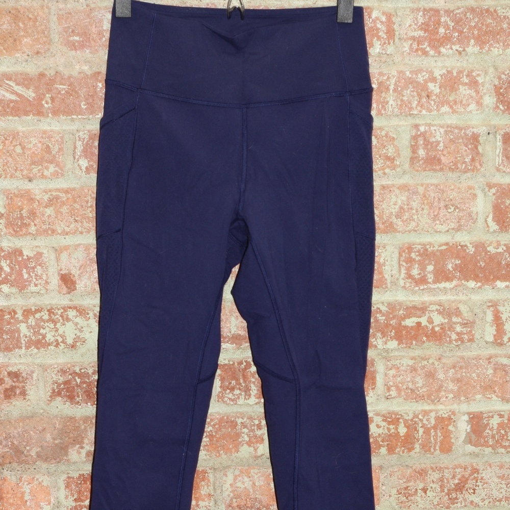 Lululemon Navy Leggings w. Pockets